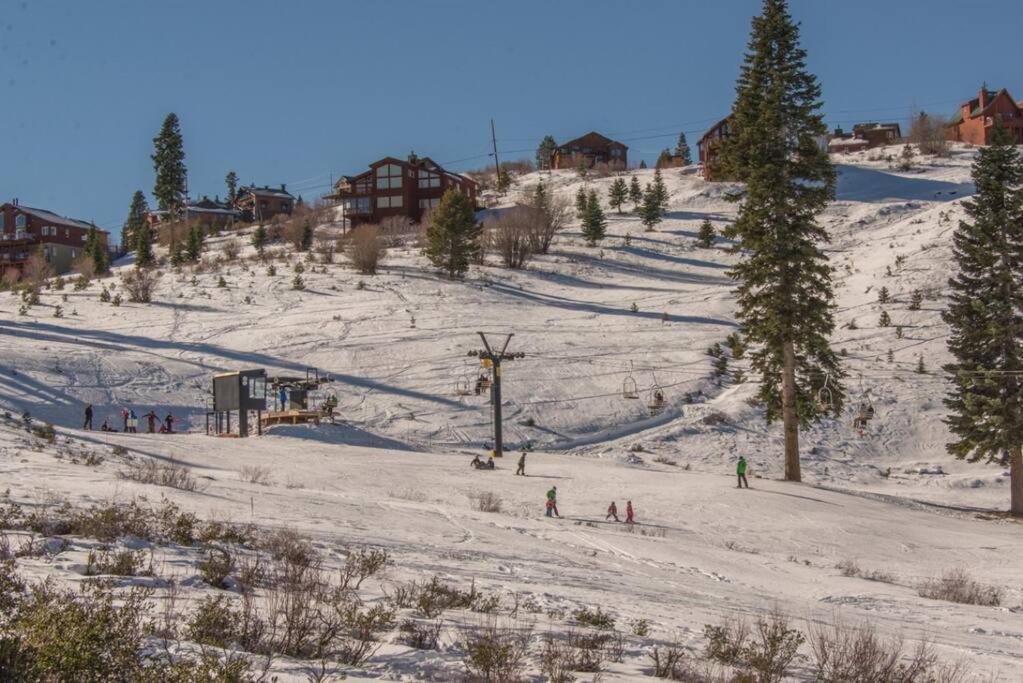 3Br Tahoe Donner Cabin With Hoa Perks Like Pools Hot-Tub Minutes To Trails Lake Golf Truckee Luaran gambar