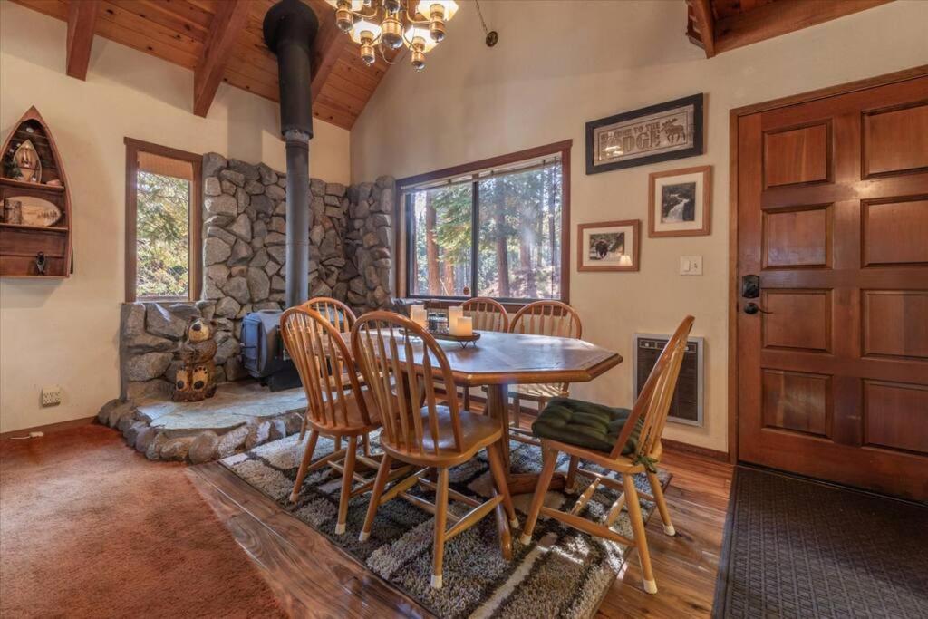 3Br Tahoe Donner Cabin With Hoa Perks Like Pools Hot-Tub Minutes To Trails Lake Golf Truckee Luaran gambar