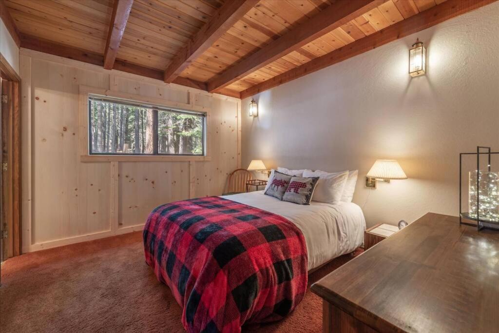 3Br Tahoe Donner Cabin With Hoa Perks Like Pools Hot-Tub Minutes To Trails Lake Golf Truckee Luaran gambar